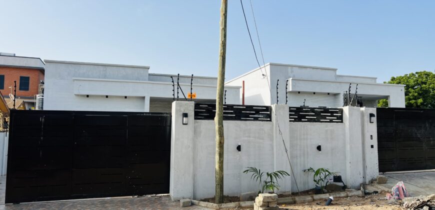 BRAND-NEW 3BEDROOM WITH BOYSQUARTERS// BIG COMPOUND FOR SALE AT SPINTEX , ACCRA GHANA