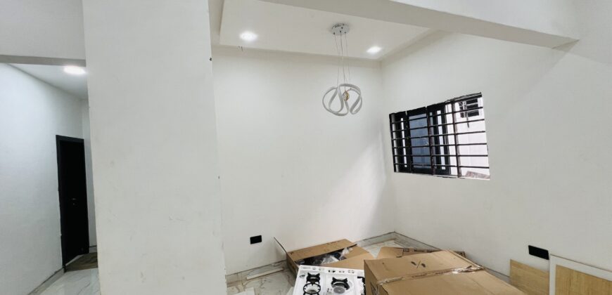 BRAND-NEW 3BEDROOM WITH BOYSQUARTERS// BIG COMPOUND FOR SALE AT SPINTEX , ACCRA GHANA