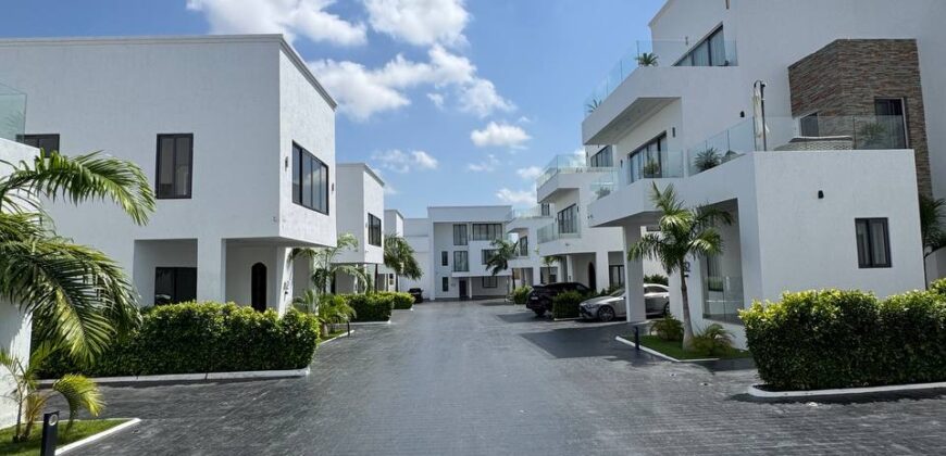 Luxury 4-Bedroom Townhouse for Rent – East Legon