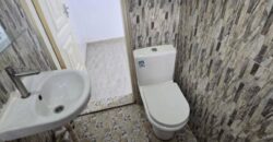 Chamber and hall self contained at Teshie Tebibiano for 1700GH