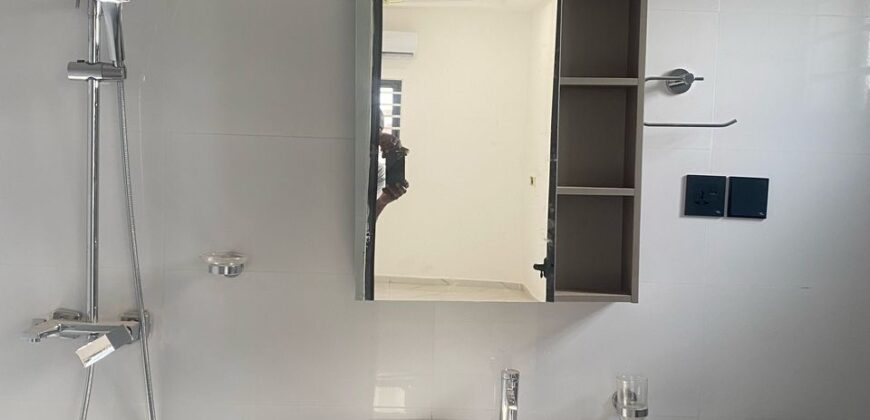 🏠 For Sale: 4-Bedroom House at Lakeside Estate, Accra