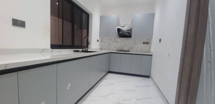 🏡 Executive 4-Bedroom House + Boys’ Quarters For Sale – School Junction, Accra