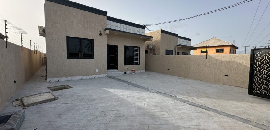 FOR SALE: 3-Bedroom – Nungua $95,000