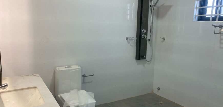 🏠 For Sale: 4-Bedroom House at Lakeside Estate, Accra