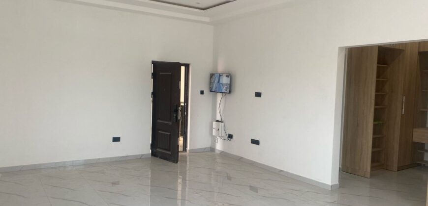 🏠 For Sale: 4-Bedroom House at Lakeside Estate, Accra