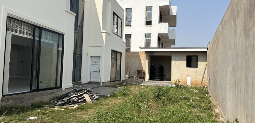 Exclusive 5-Bedroom House – Tseaddo (10 mins from the Airport)