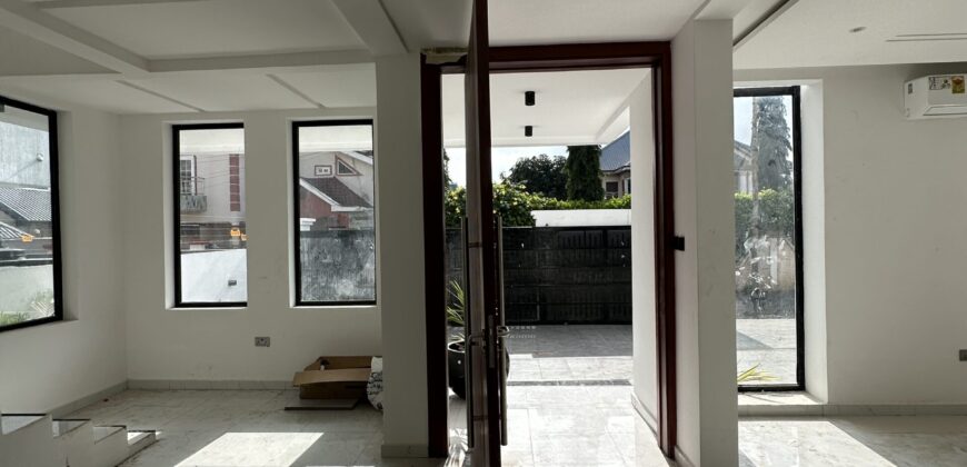 🏡Modern 4-Bedroom Home for Sale – ARS, Accra