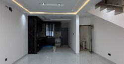 🏡 2-Bedroom House for Sale – School Junction, Asaragujohe