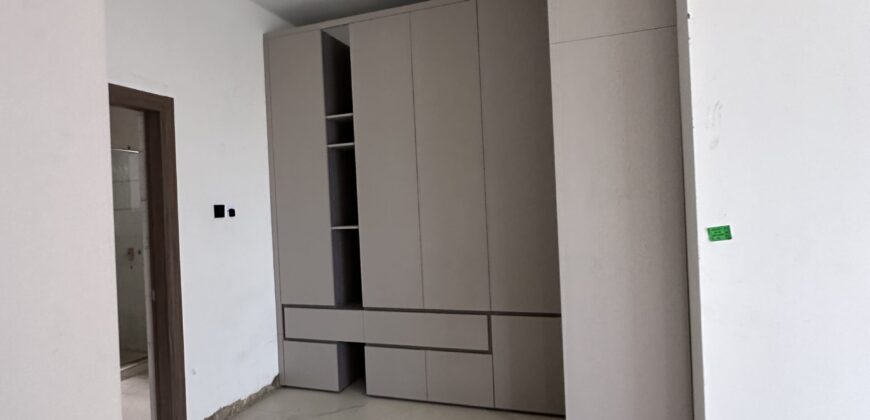 🏡 5-Bedroom Luxury Home with Penthouse – East Legon, Accra