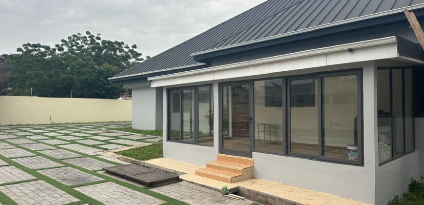 🏡 5-Bedroom House for Rent – Achimota