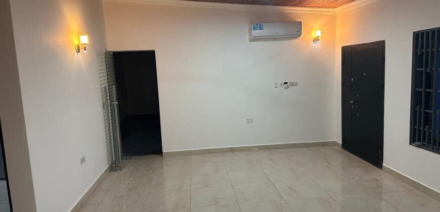 🏡 5-Bedroom House for Rent – Achimota