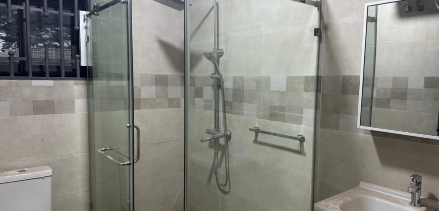 🏡 5-Bedroom House for Rent – Achimota