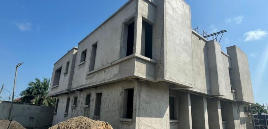 🏡 5-Bedroom Luxury Home – Kasoa American Down