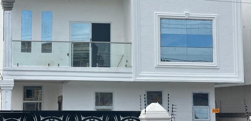 🏡 4-Bedroom Duplex House for Sale – School Junction (Nanakrom)